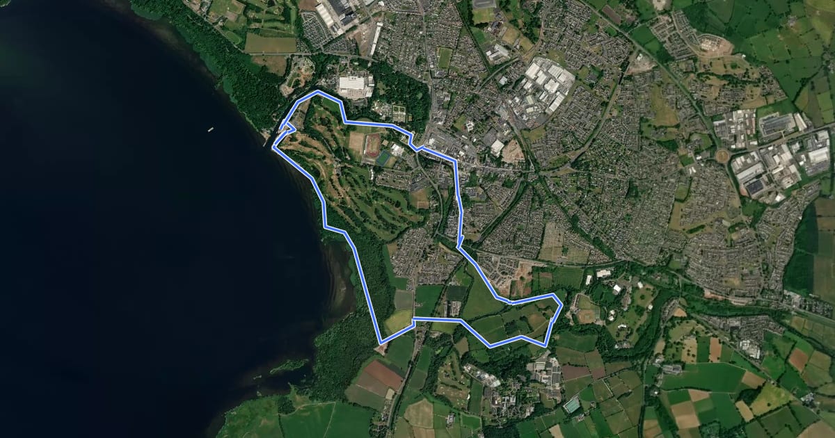 Маршрут Loughshore Trail Route 1 - Antrim Loop на спутниковом снимке