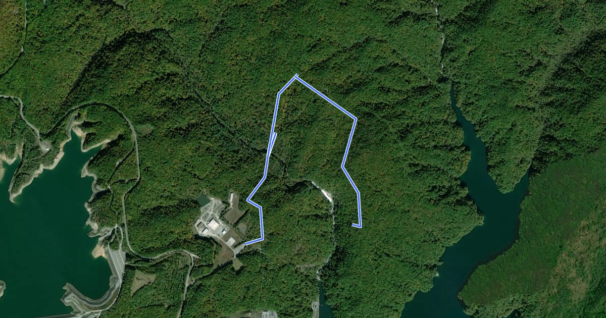 Маршрут Lower Whitewater Falls Trail на спутниковом снимке