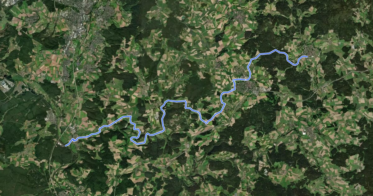 Маршрут Luhe-Lerau-Radweg на спутниковом снимке