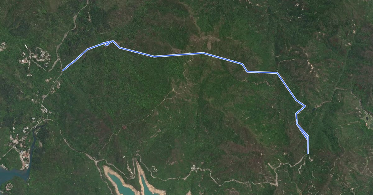 Маршрут 鹿湖郊遊徑 Luk Wu Country Trail на спутниковом снимке