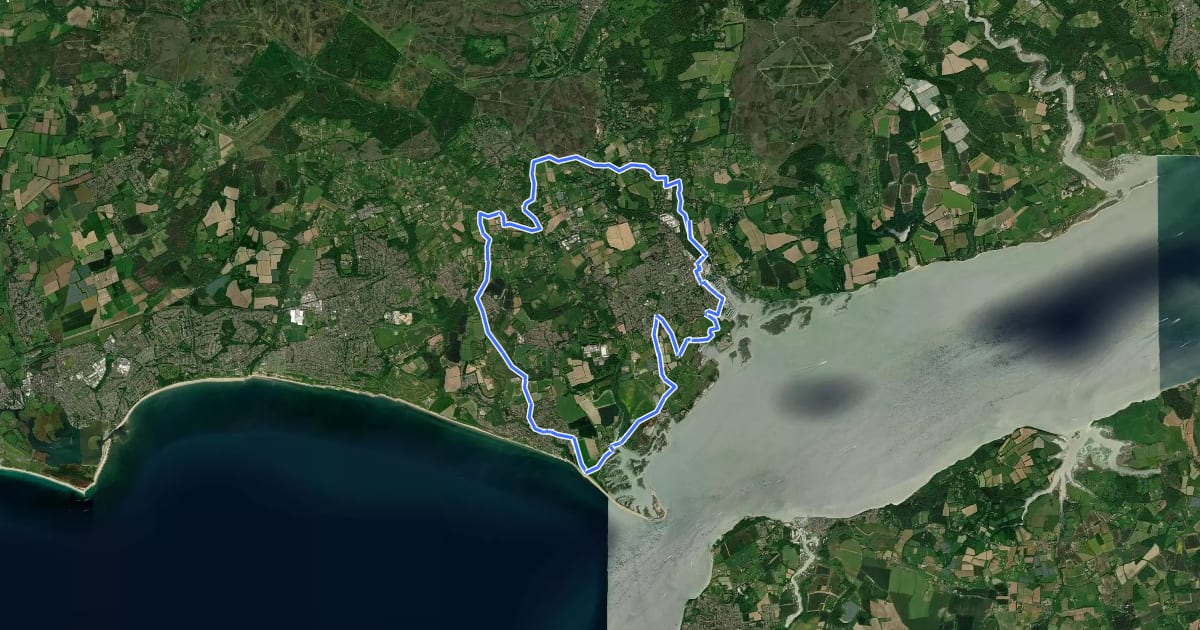 Маршрут Lymington Station Off Road Cycle Trail на спутниковом снимке