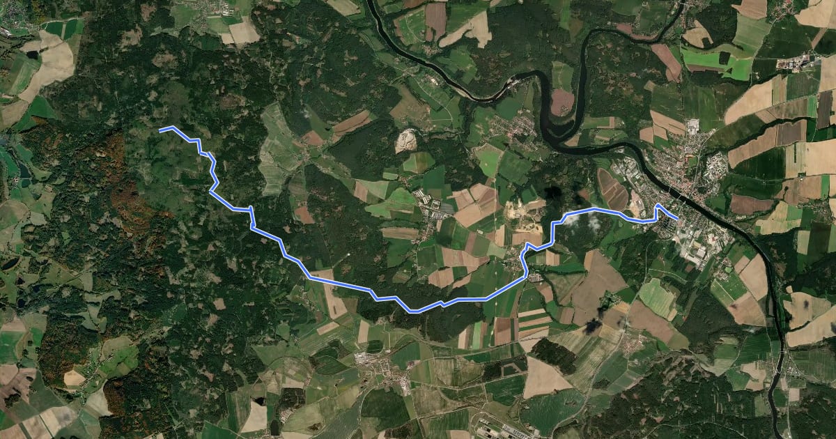 Маршрут [M] Vysoký Kamýk (odbočka) - Týn nad Vltavou (bus) на спутниковом снимке