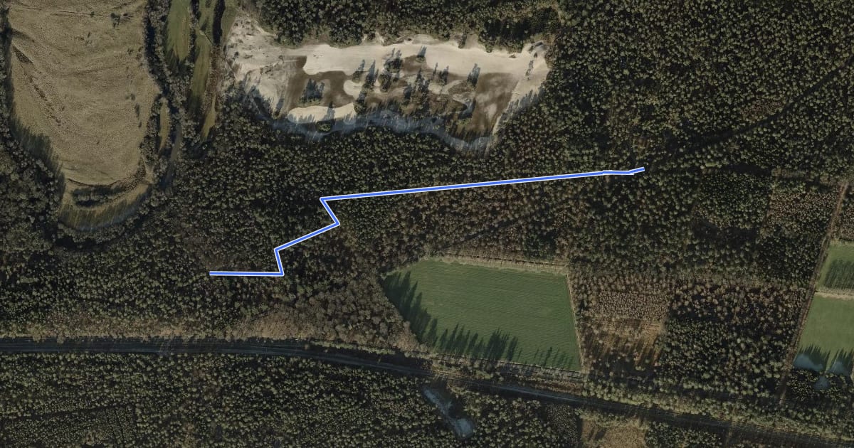 Маршрут M17-M33 на спутниковом снимке