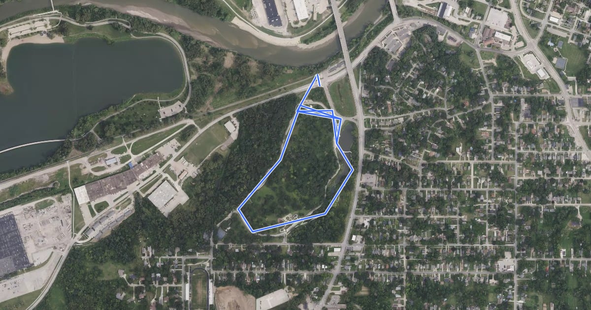 Маршрут MacRae Park Trail на спутниковом снимке