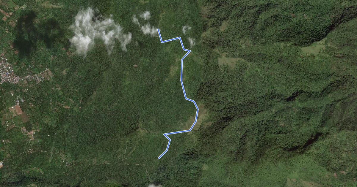 Маршрут Malipunyo to Manabu Traverse на спутниковом снимке