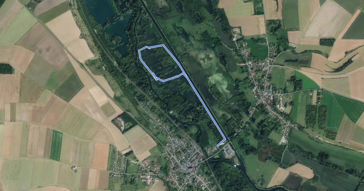 Маршрут Marais des Cavins на спутниковом снимке