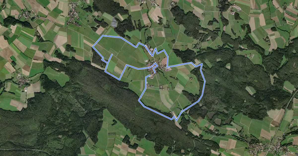 Маршрут Marterlweg Kirchenpingarten Nr. 5 "Rund um Tressau" на спутниковом снимке