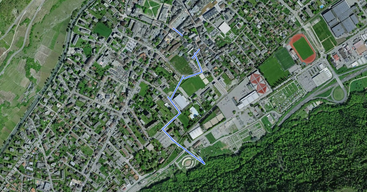 Маршрут Martigny - Place centrale > Amphithéâtre на спутниковом снимке