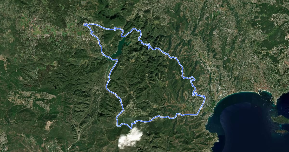 Маршрут Massif du Tanneron на спутниковом снимке