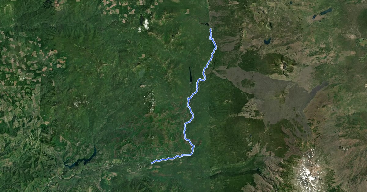 Маршрут McKenzie River National Recreation Trail на спутниковом снимке