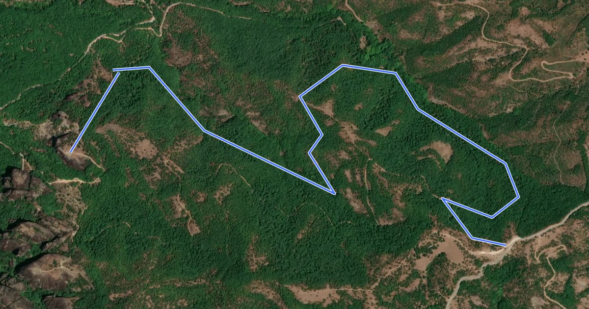 Маршрут Meteora Trail M03 - Ypapanti – Tsouma Diakopia Peak Trail на спутниковом снимке