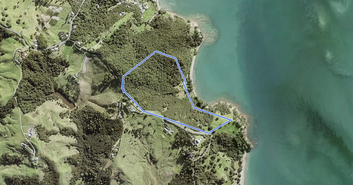 Маршрут Mita Bay Loop Track на спутниковом снимке