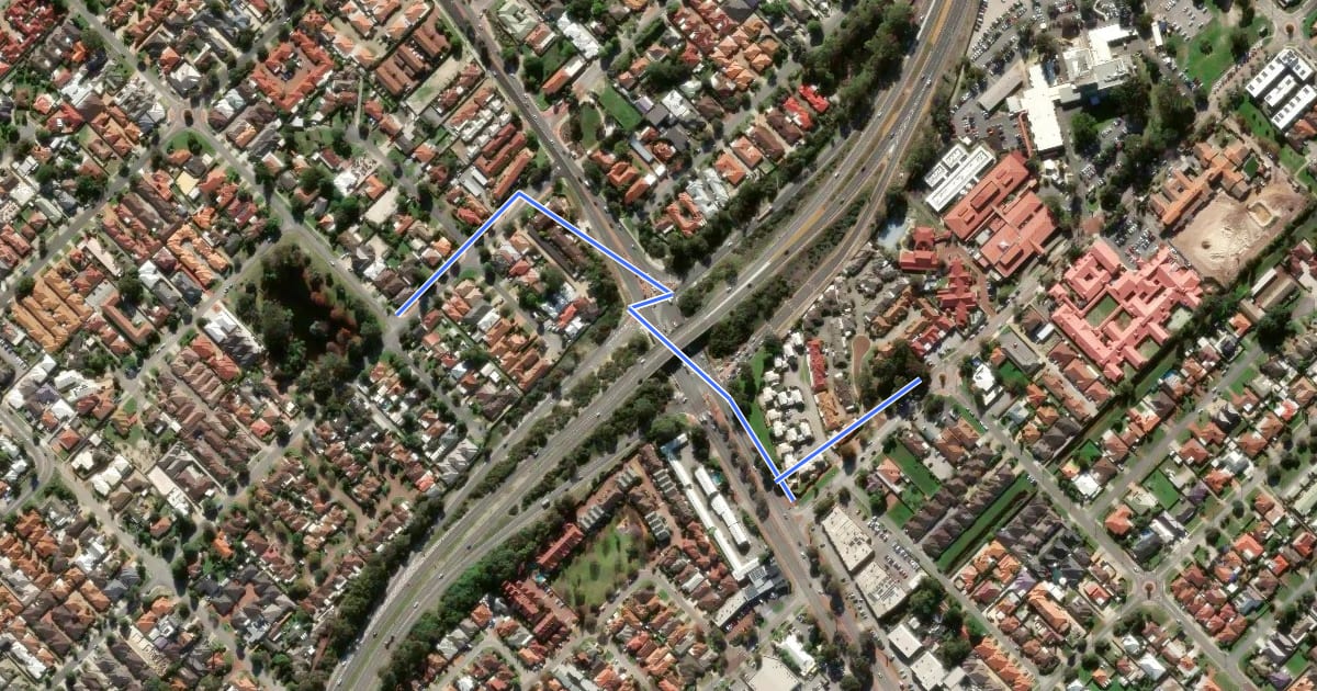 Маршрут Mitchell/Mills Sts Shared Path на спутниковом снимке
