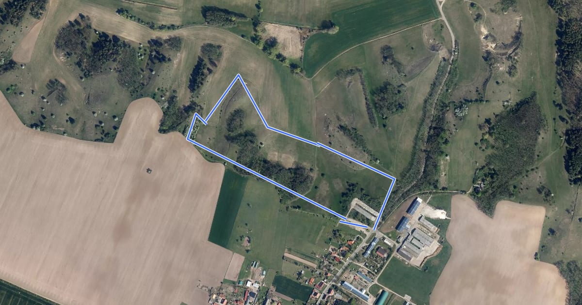 Маршрут Mittlerer Wanderweg на спутниковом снимке
