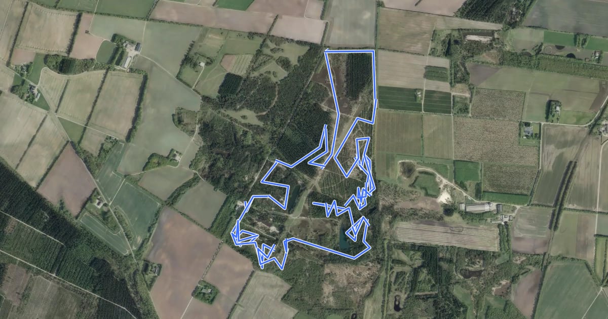 Маршрут Momhøj Rød MTB rute на спутниковом снимке