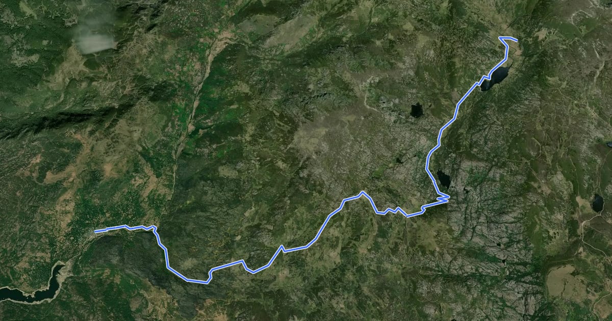Маршрут Montaña de Sanabria - Etapa 3 на спутниковом снимке