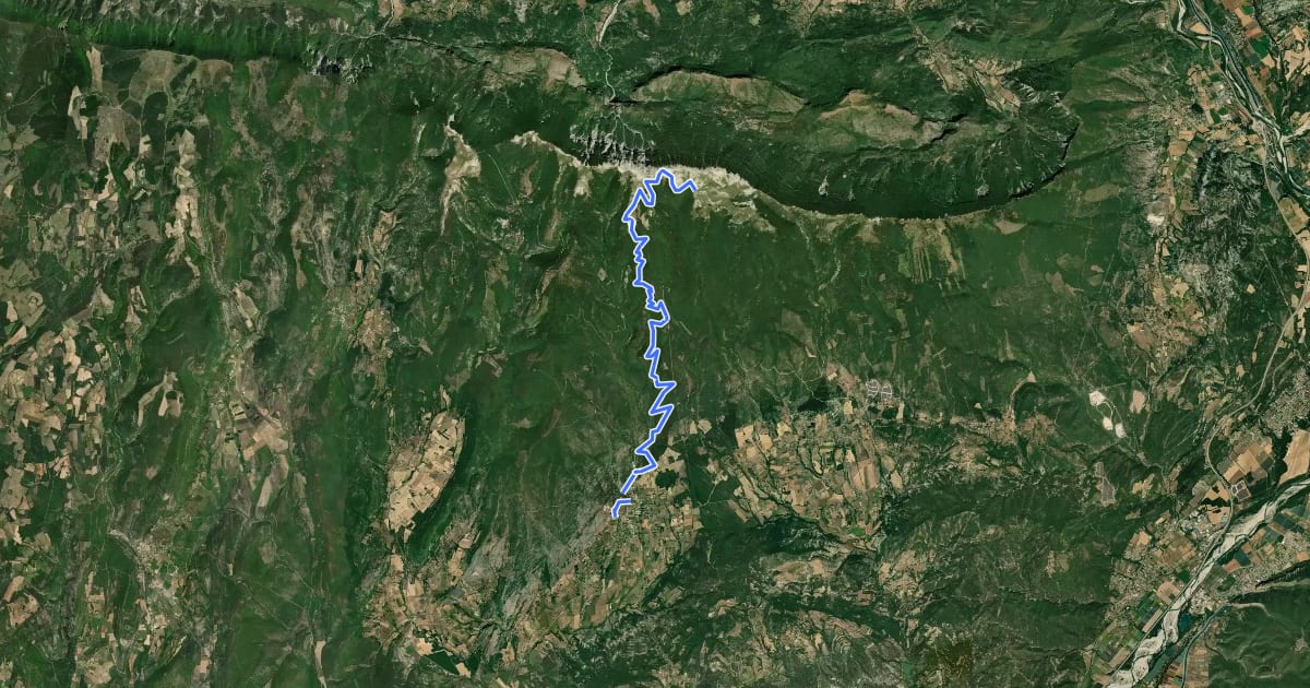 Маршрут Montagne de Lure (1736 m) depuis Saint-Étienne-les-Orgues на спутниковом снимке