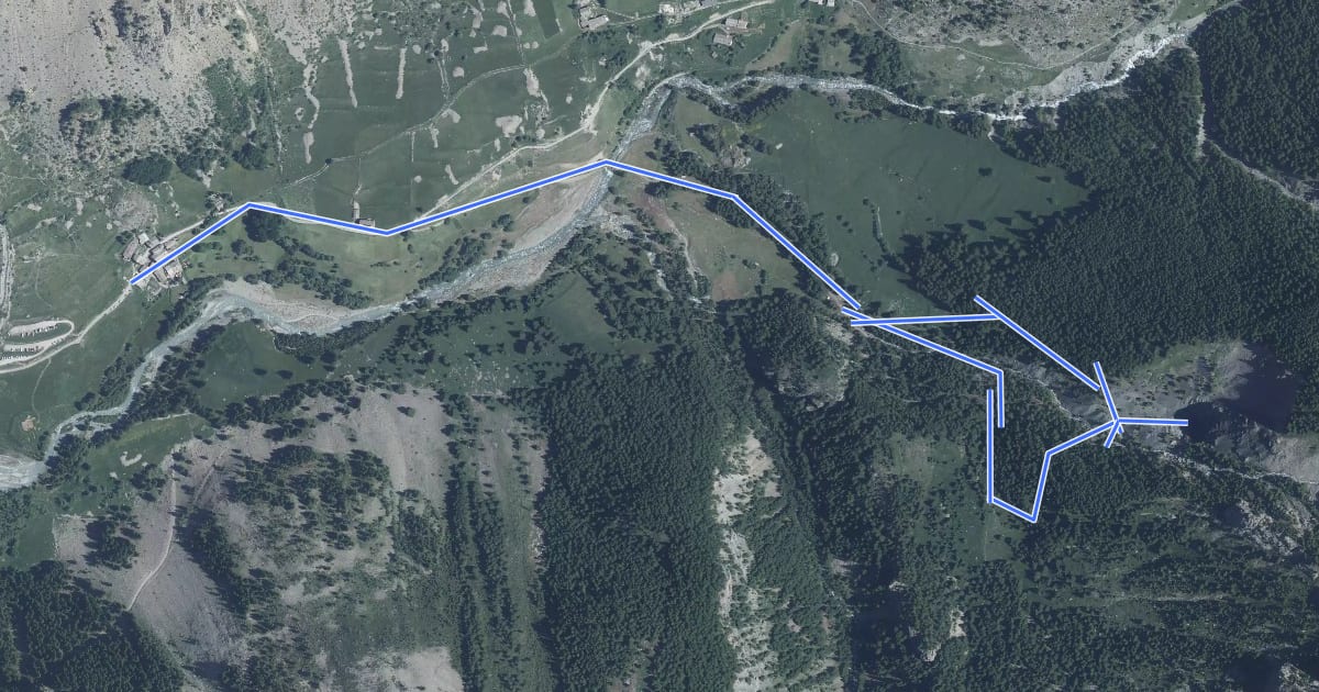 Маршрут Montagnes d'or vert на спутниковом снимке
