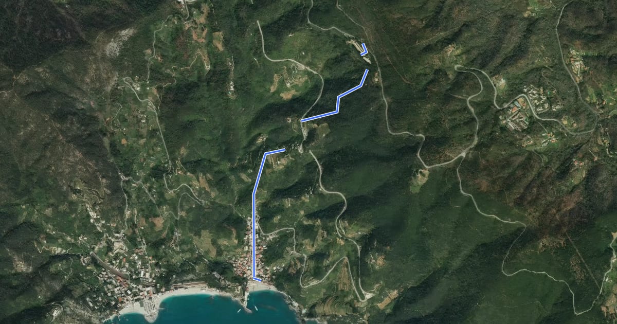 Маршрут Monterosso – Mad. di Soviore на спутниковом снимке