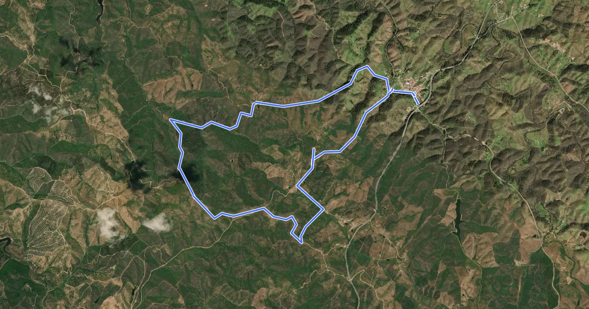 Маршрут Montes e Vales de Santana da Serra на спутниковом снимке