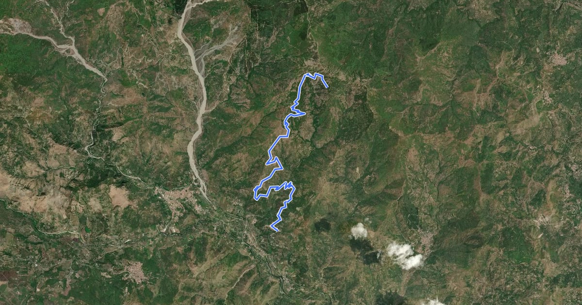 Маршрут Motta Camastra Montagna Grande Variante Ovest на спутниковом снимке