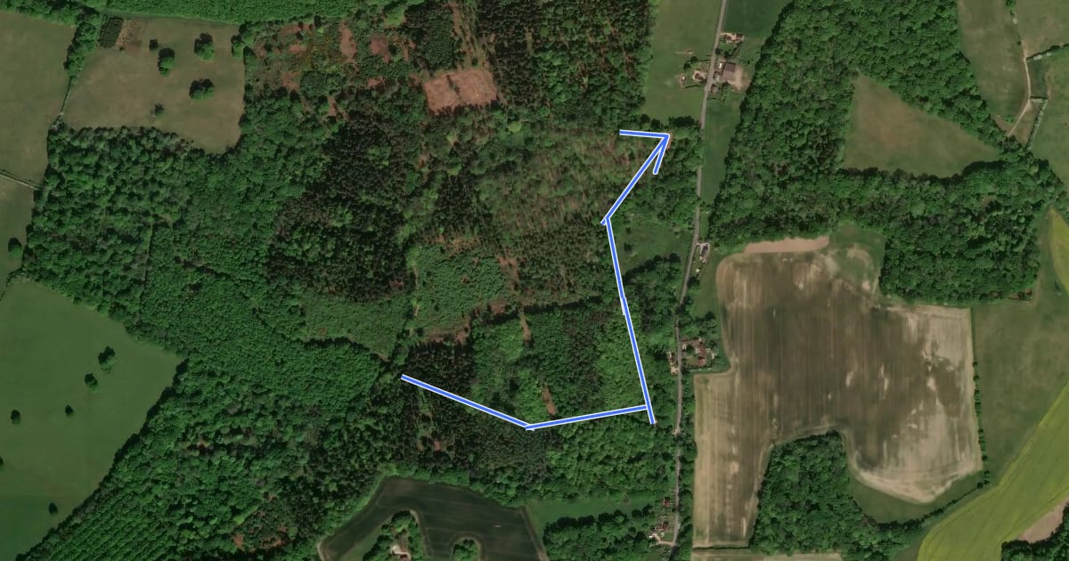 Маршрут Mottisfont Estate Cycle Paths Loop Short на спутниковом снимке