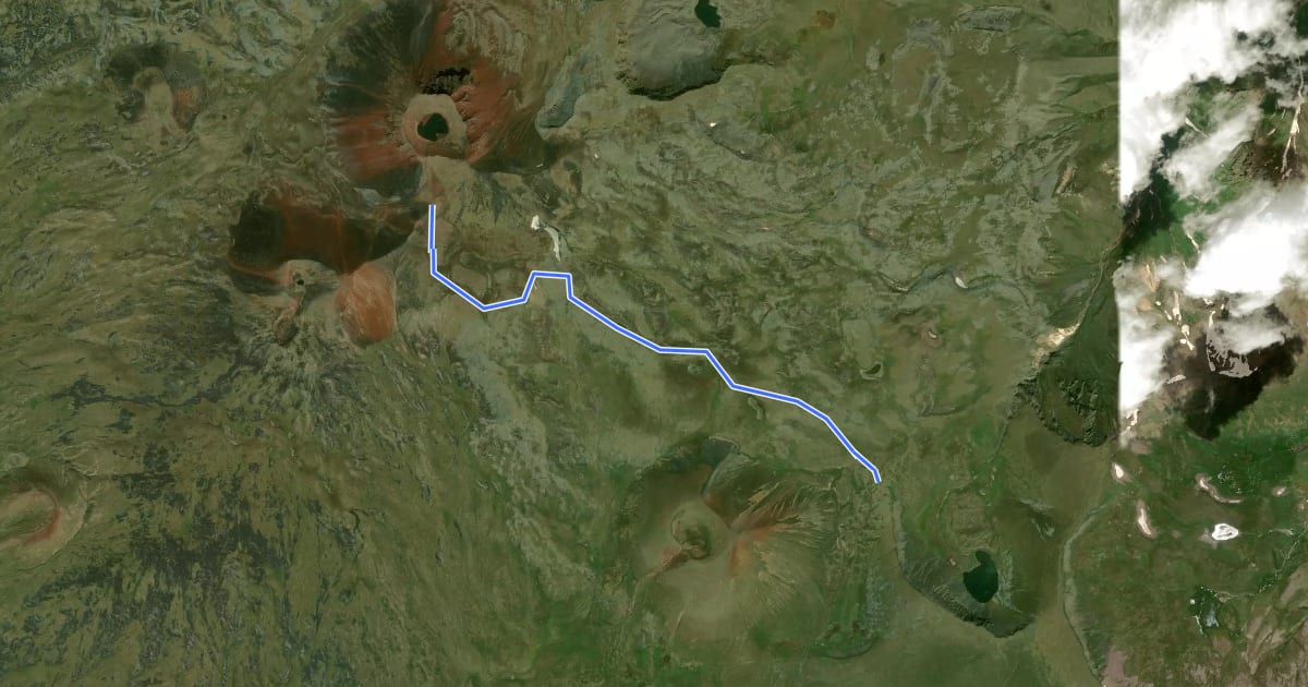 Маршрут Mount Azhdahak – Lake Badi на спутниковом снимке