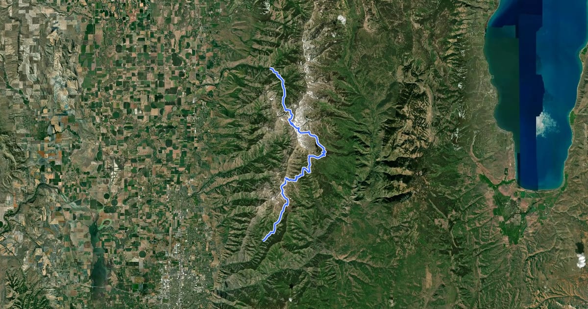 Маршрут Mount Naomi National Recreation Trail на спутниковом снимке