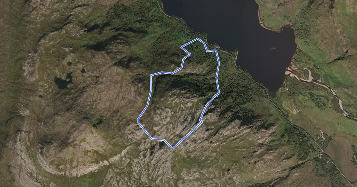 Маршрут Mountain Trail - Beinn Eighe на спутниковом снимке