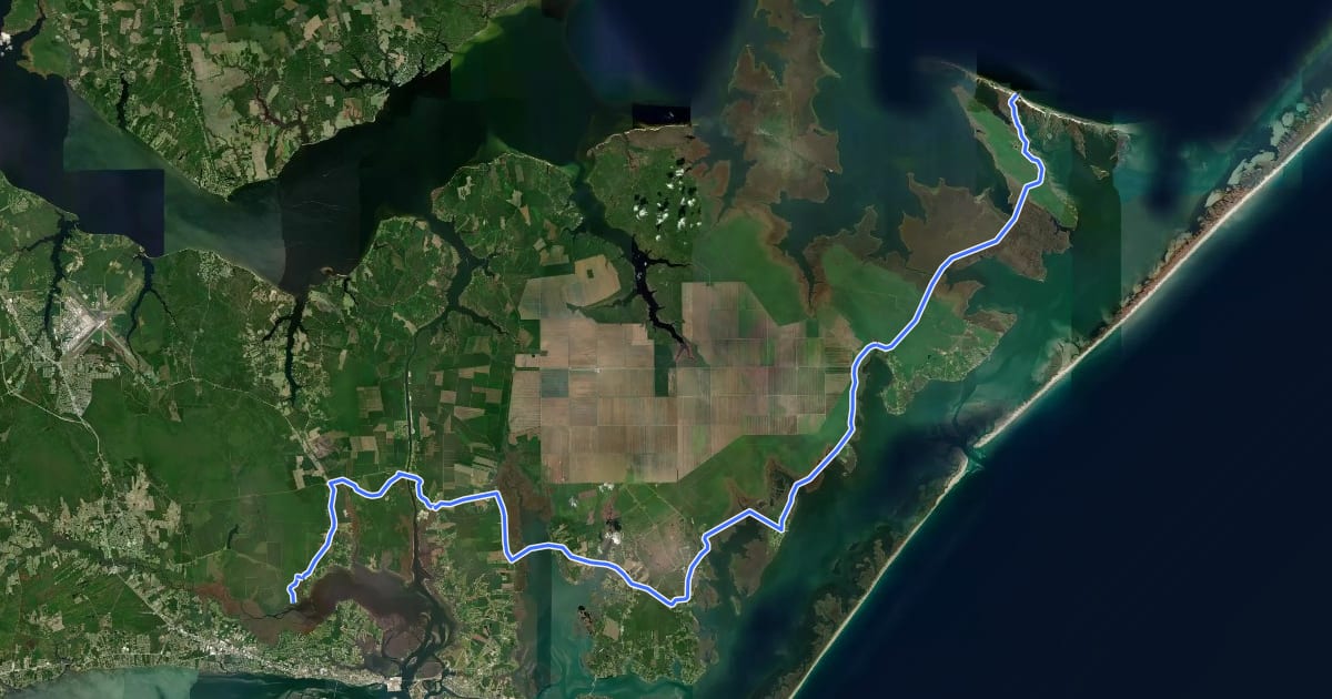 Маршрут Mountains-to-Sea Trail: Segment 17 на спутниковом снимке