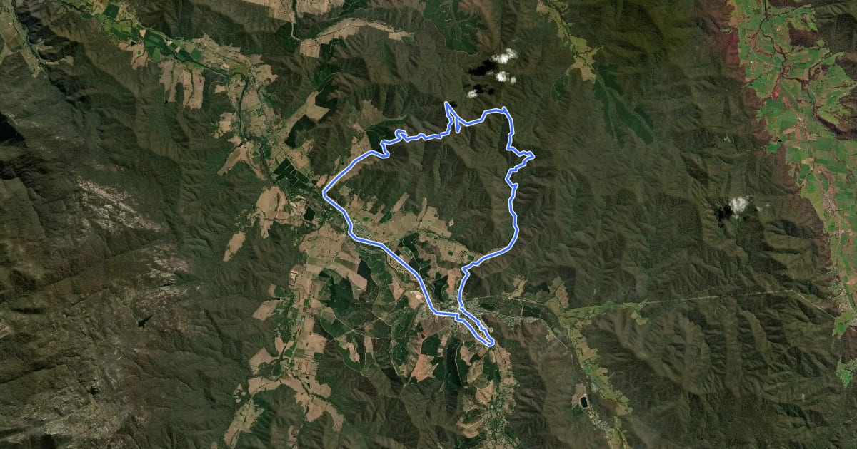 Маршрут Mt Porepunkah Loop на спутниковом снимке