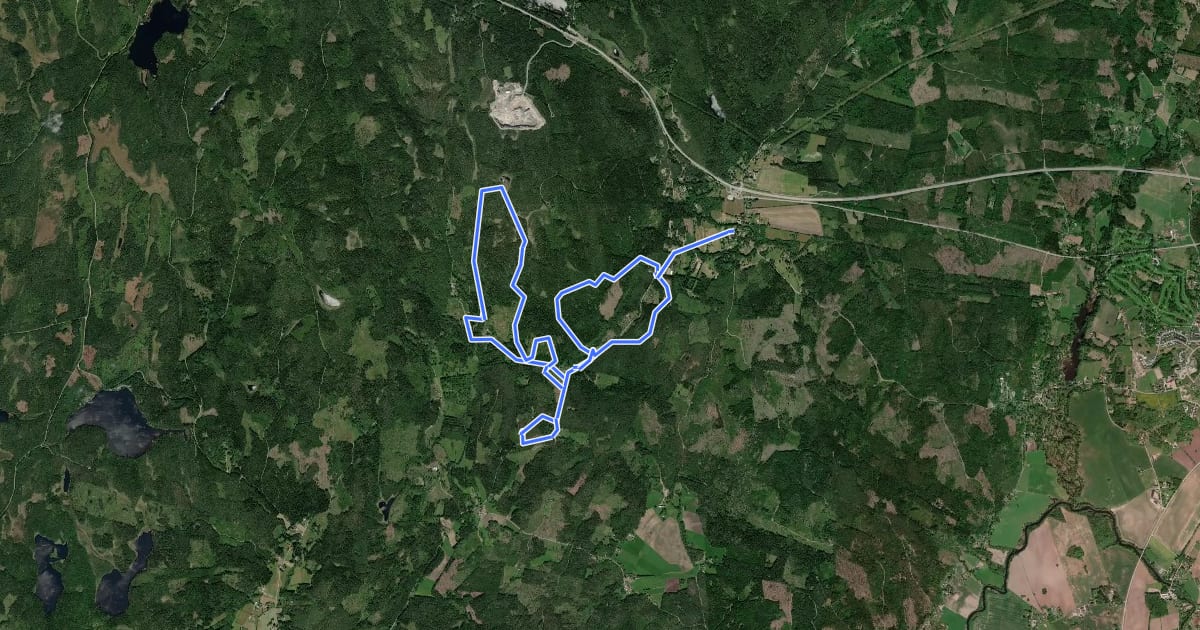 Маршрут MTB Lekhyttans svarta на спутниковом снимке