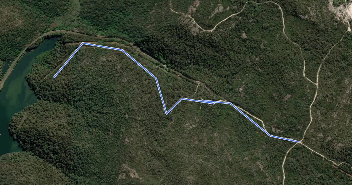 Маршрут Mullet Creek Firetrail на спутниковом снимке