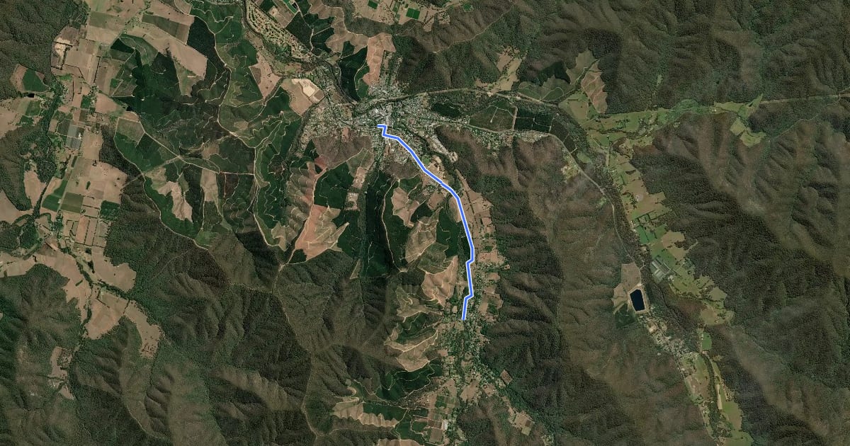 Маршрут Murray to Mountains Rail Trail: Bright – Wandiligong на спутниковом снимке