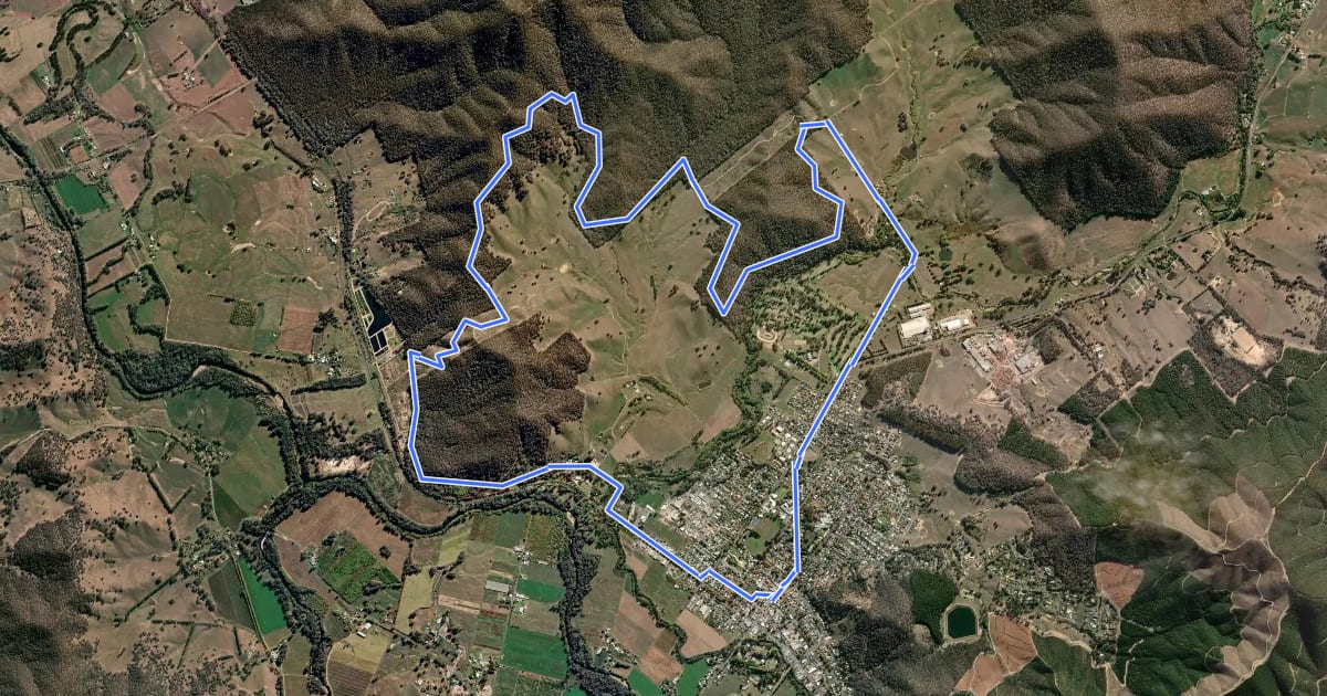 Маршрут Myrtleford Hinterland Loop на спутниковом снимке