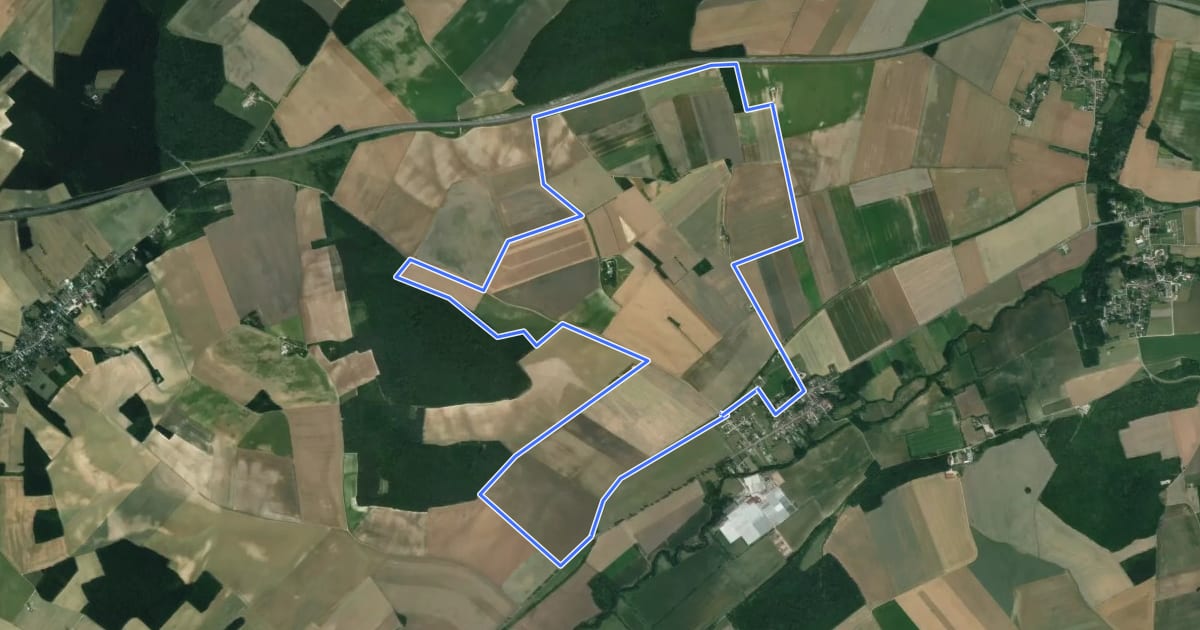 Маршрут N°12 13km Foissy-sur-Vanne Route des bergeries на спутниковом снимке