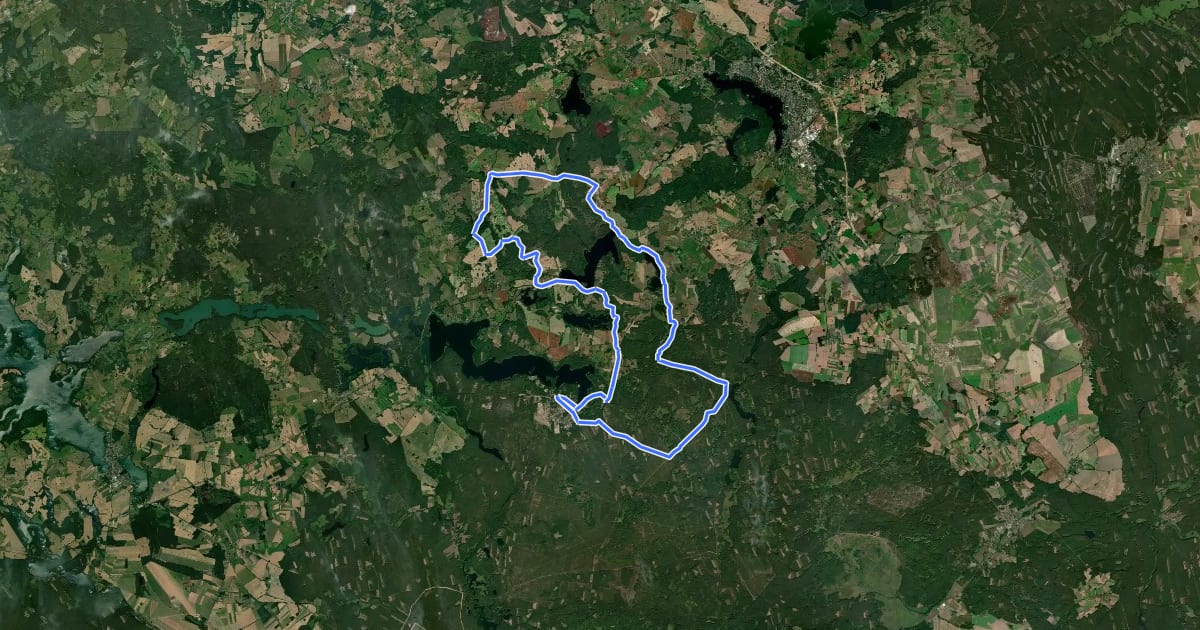 Маршрут Nad Jezioro Ciemino (czerwony) на спутниковом снимке
