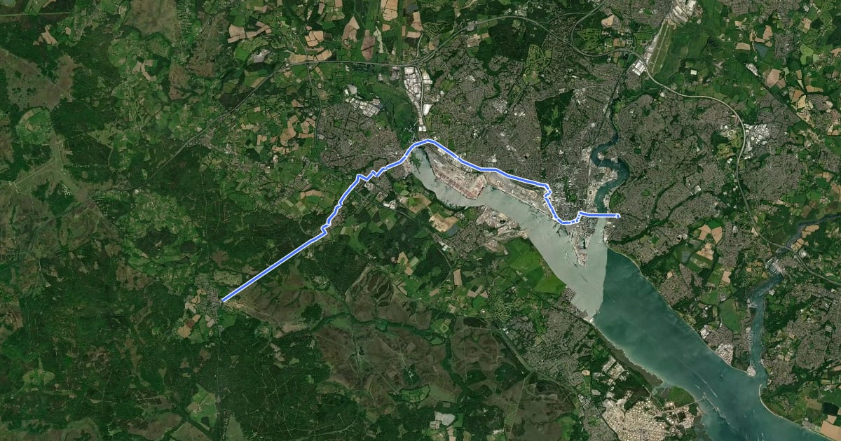 Маршрут National Cycle Route 236 - Southampton to Lyndhurst на спутниковом снимке