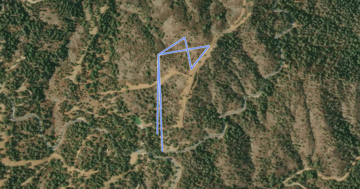 Маршрут Nature Trail Mandra tou Kambiou - Throumpiaris на спутниковом снимке
