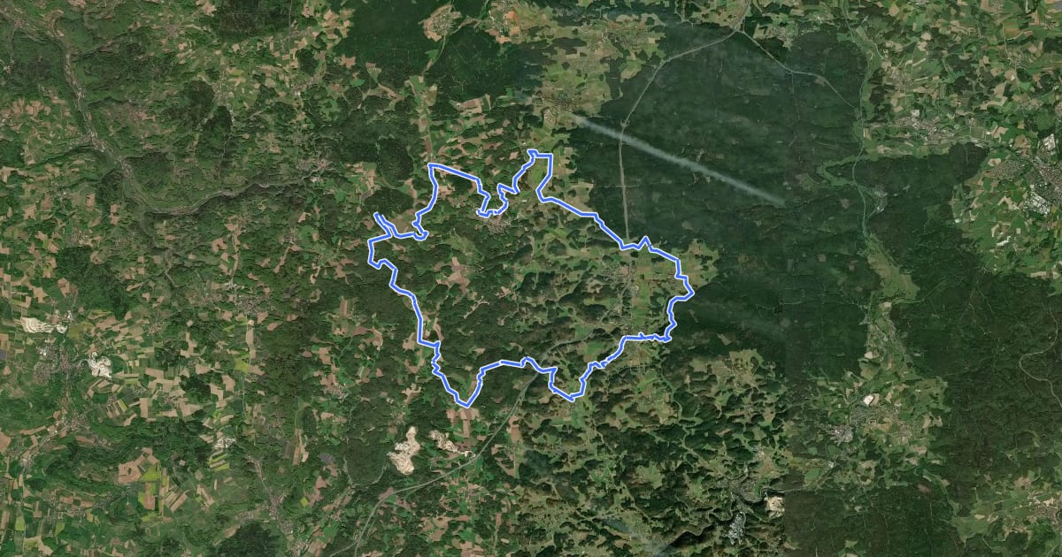 Маршрут Naturkundlicher Rundwanderweg Plech на спутниковом снимке