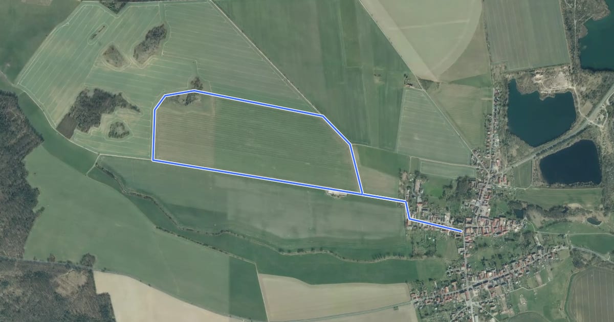 Маршрут Naturlehr-Wanderweg Kuhberg Luppa на спутниковом снимке