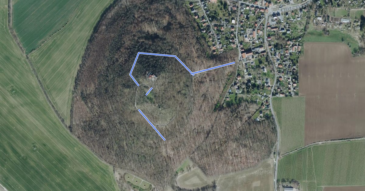 Маршрут Naturlehrpfad Landeskrone Görlitz на спутниковом снимке