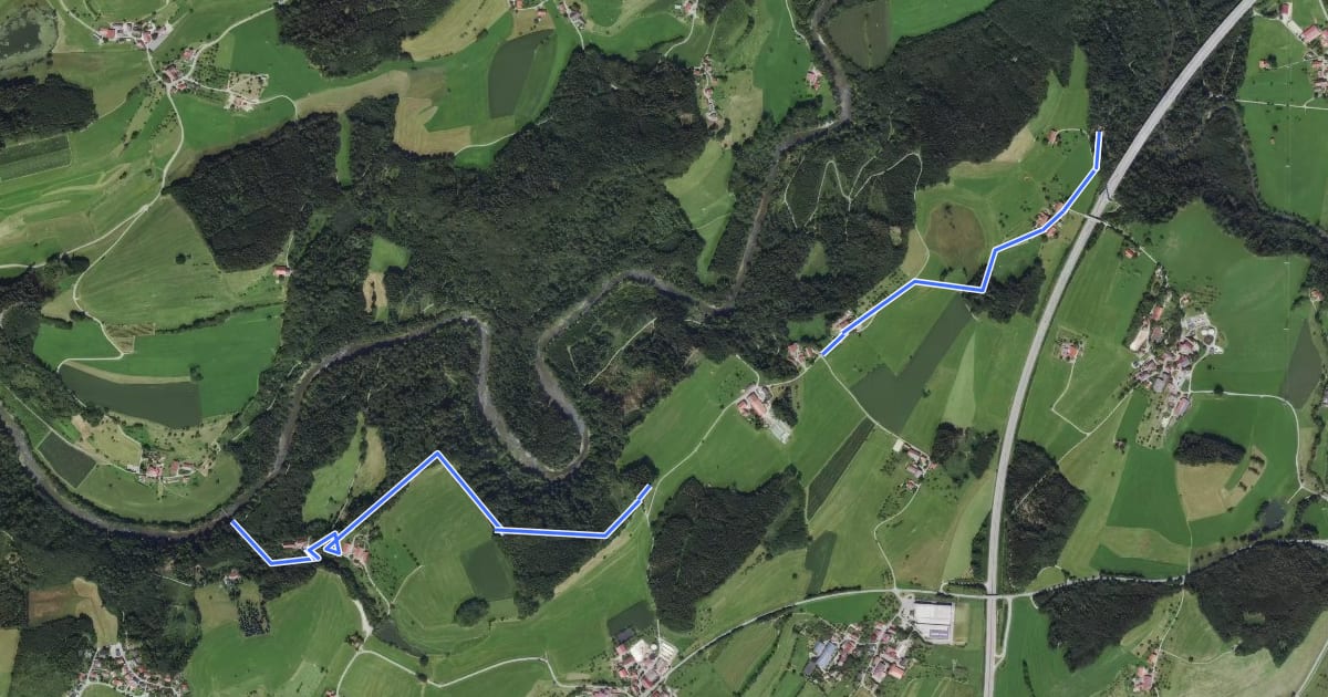 Маршрут Nebenweg des Schwäbischen Albvereins (blauer Balken) на спутниковом снимке