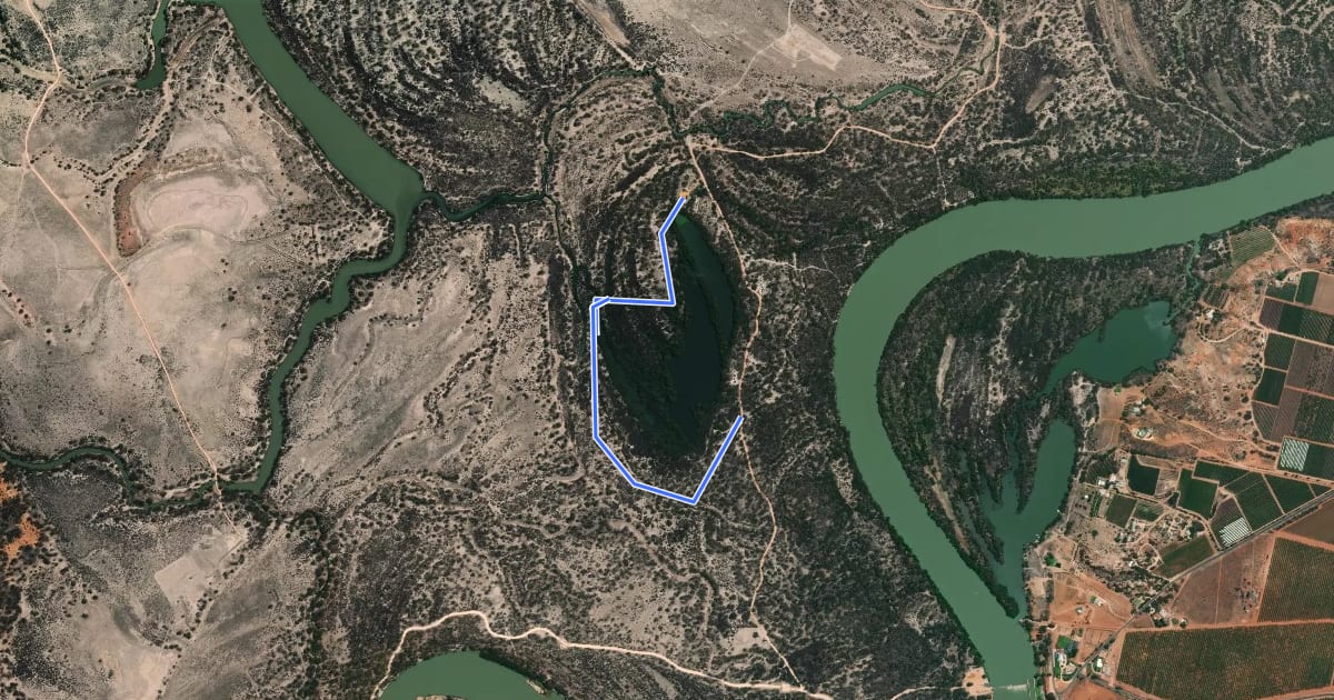 Маршрут Ngak Indau Wetland Trail (old route) на спутниковом снимке