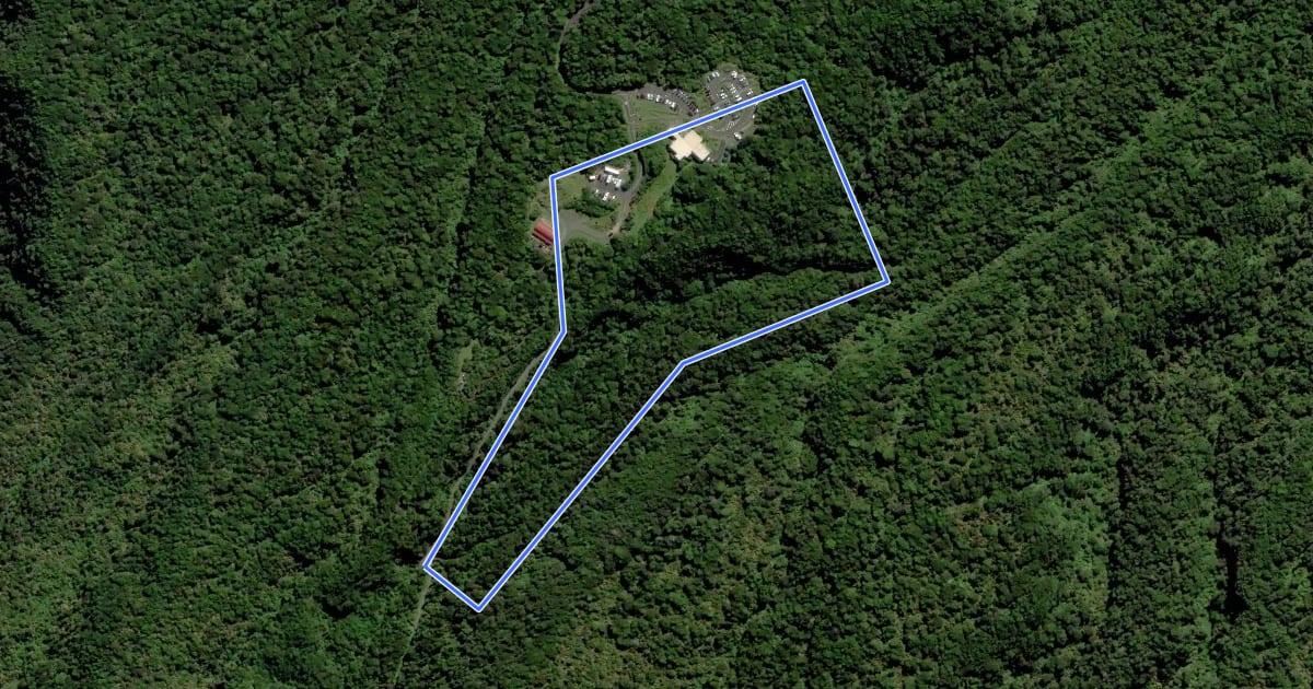 Маршрут Ngatoro Loop Track на спутниковом снимке