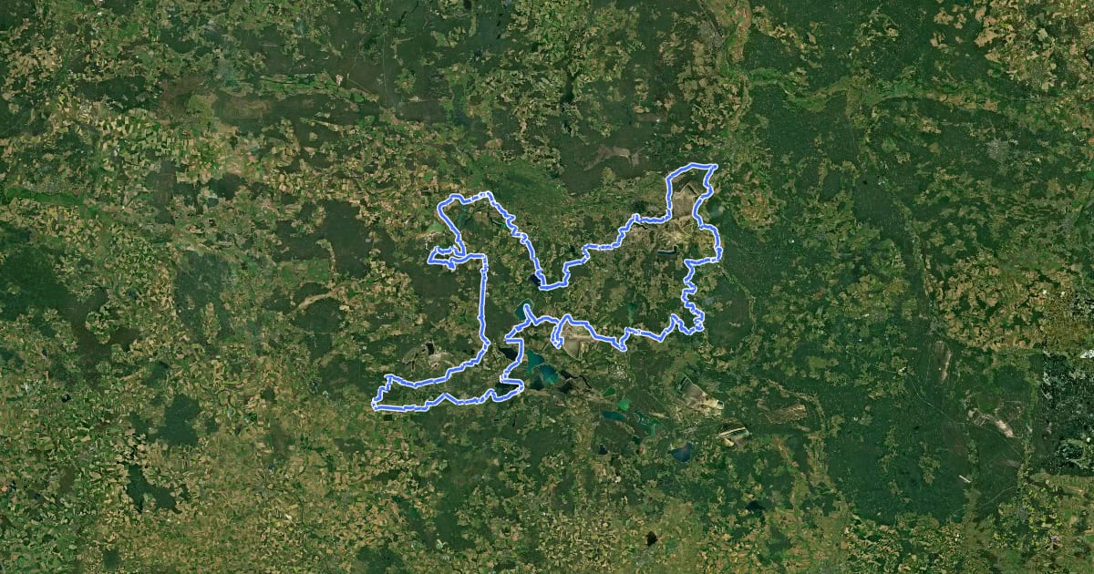 Маршрут Niederlausitzer Bergbautour (Niederlausitzer Runde) на спутниковом снимке