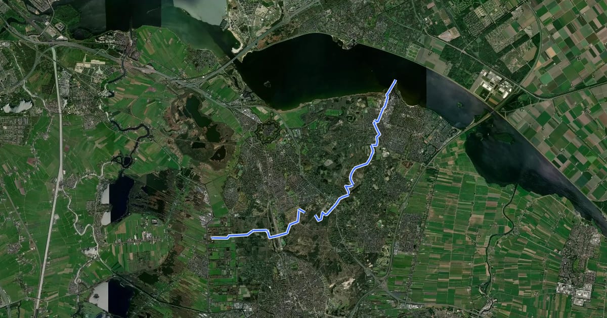 Маршрут Noord-Hollandpad - 13 на спутниковом снимке