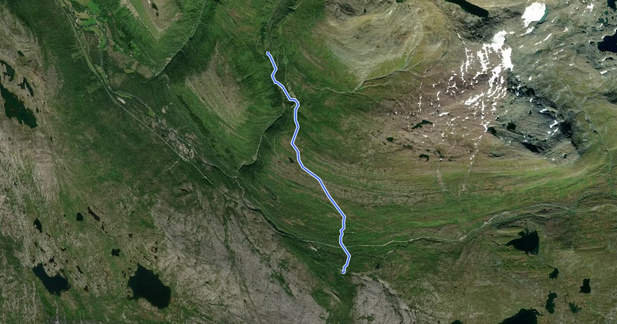 Маршрут Nordlandsruta Etapp 17: Graddis fjellstue - Trygvebu на спутниковом снимке