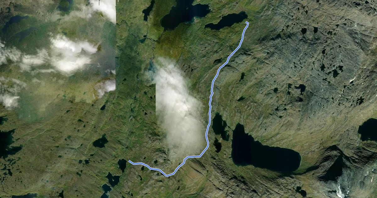 Маршрут Nordlandsruta Etapp 21: Tjoarvihytta - Tjalalveshytta на спутниковом снимке