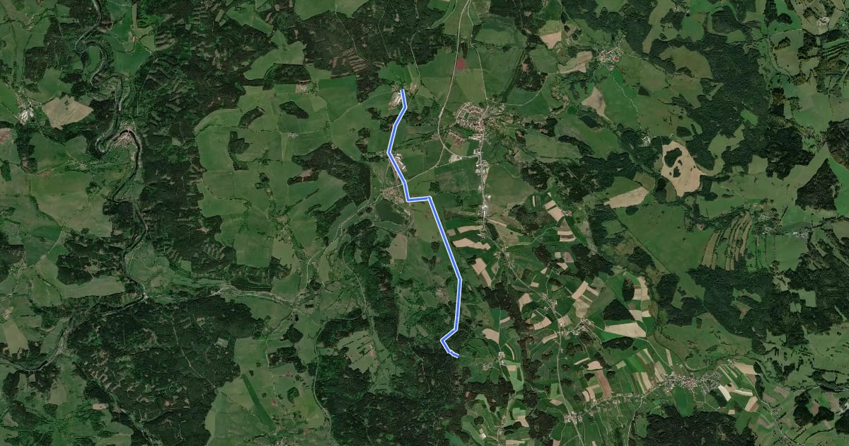 Маршрут Nordwaldkammweg Verbindungsweg V10 на спутниковом снимке